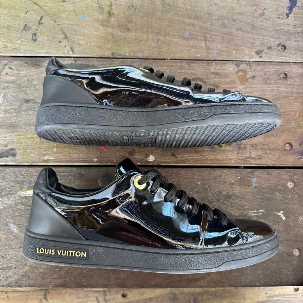 Louis Vuitton Black Patent Leather Low-Top Sneakers with Gold Eyelets - Picture 4 of 9
